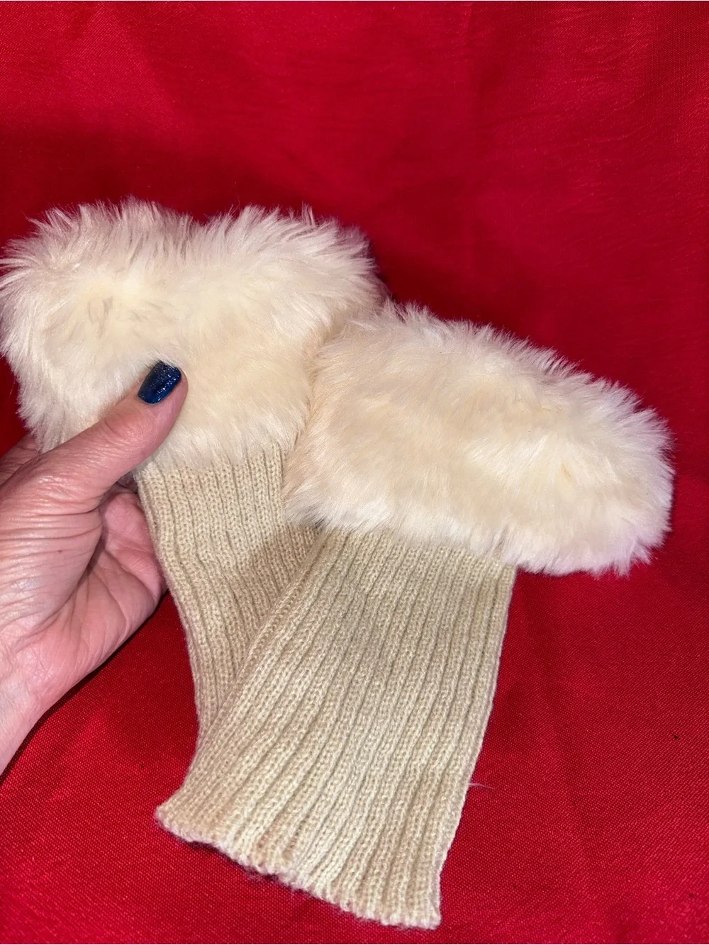 Faux Fur Trim Knit Wrist Warmers - Cream